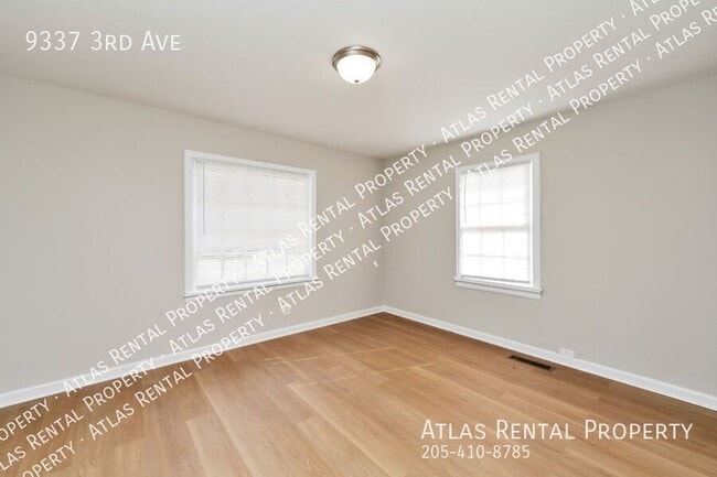 Building Photo - 9337 3rd Ave