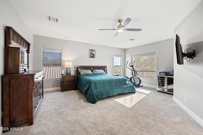 Building Photo - 630 S Boulder Ct