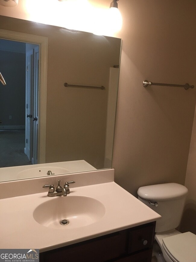 Building Photo - 120 Moose Club Dr