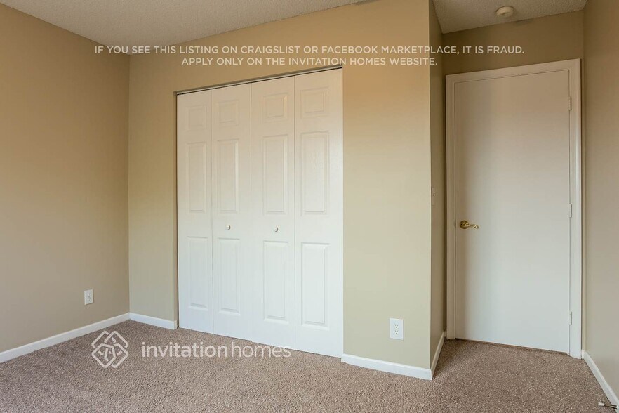 Building Photo - 7697 Springfield Lake Dr