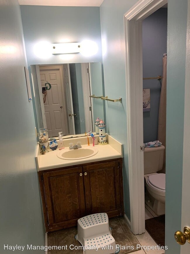 Building Photo - 3 br, 2 bath House - 1181 Northlake Drive