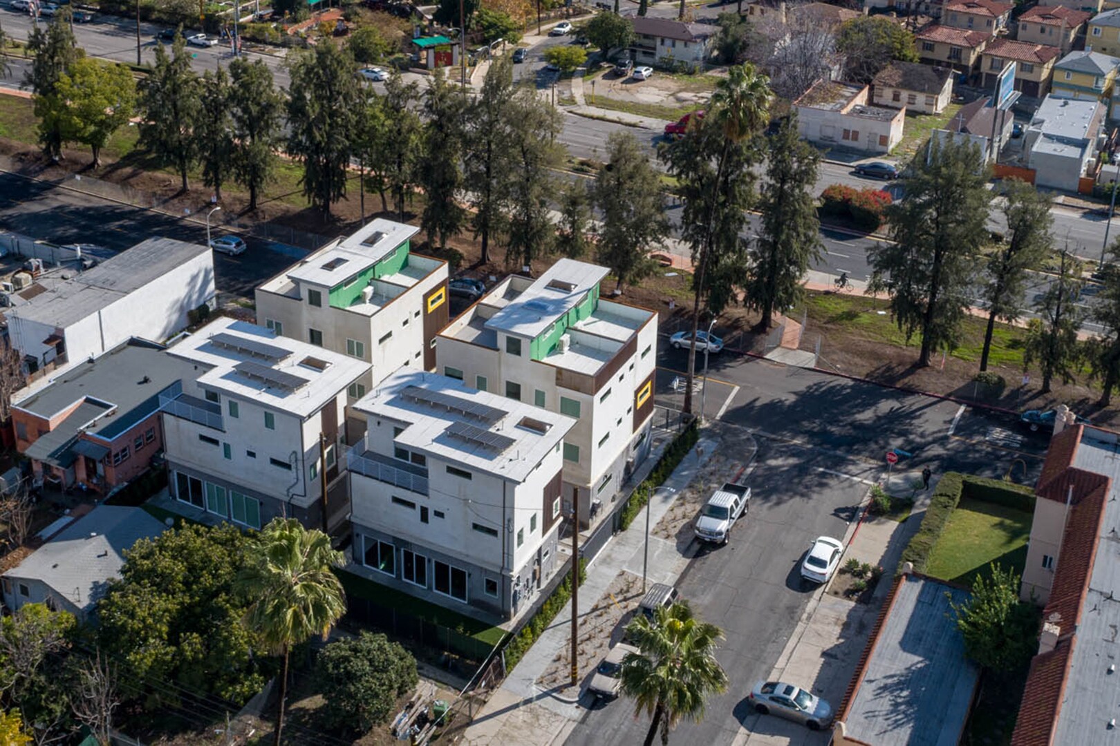 Building Photo - 5407 Huntington Dr N