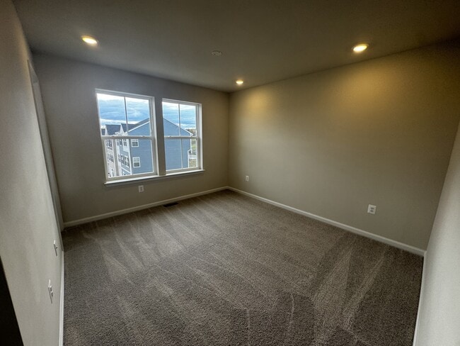 Building Photo - 109 Brashear Ct