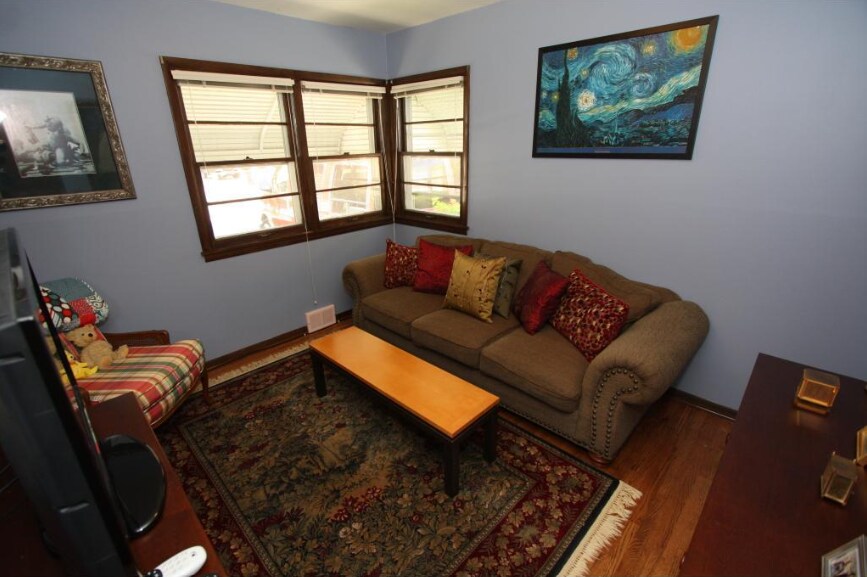 Building Photo - 4806 Louisiana Ave N