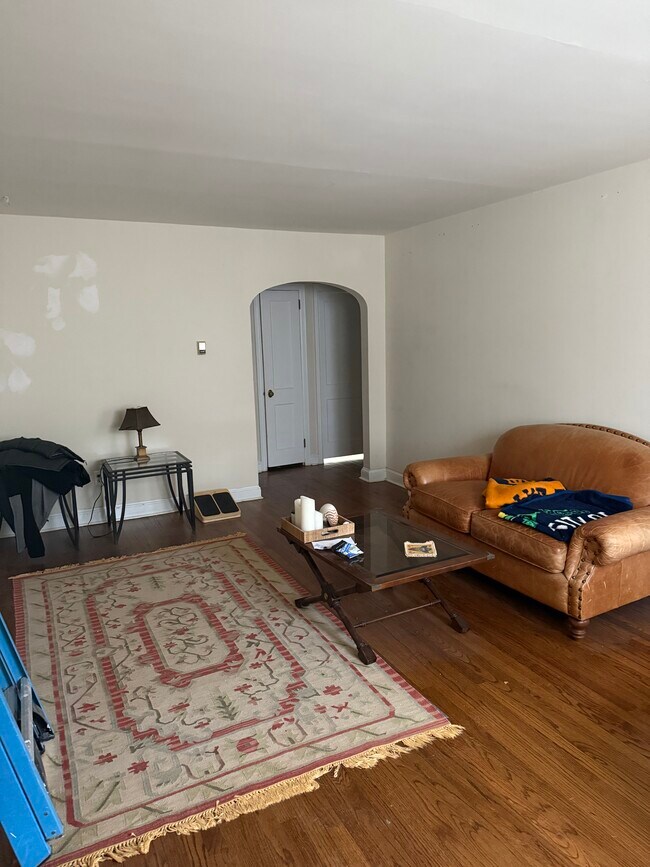 Building Photo - 112 Fairfield Ln