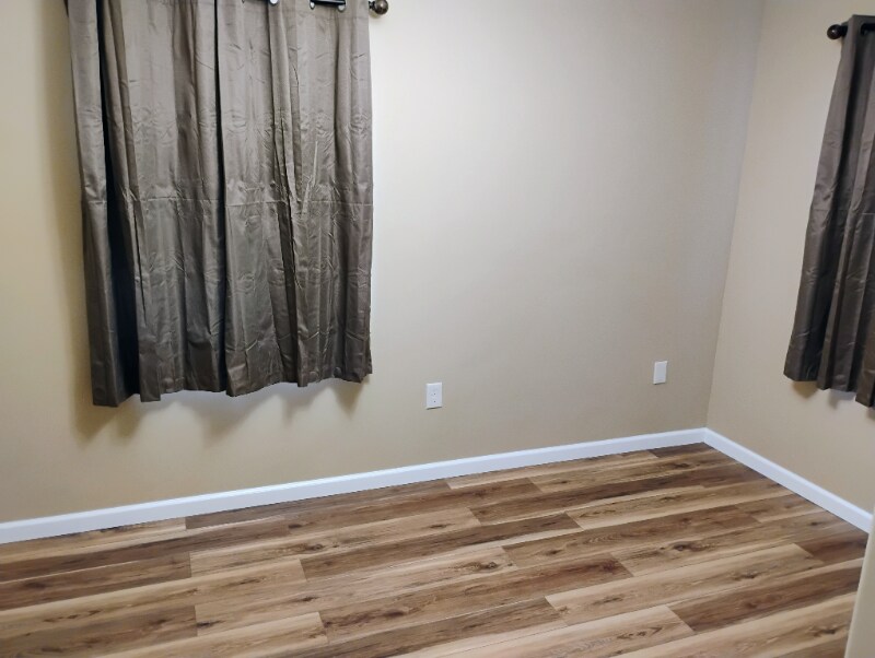 Building Photo - 158 N 6th St