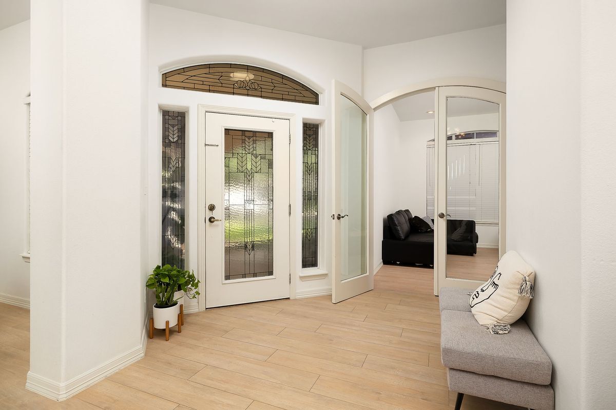 Building Photo - 3301 Santa Olivia St