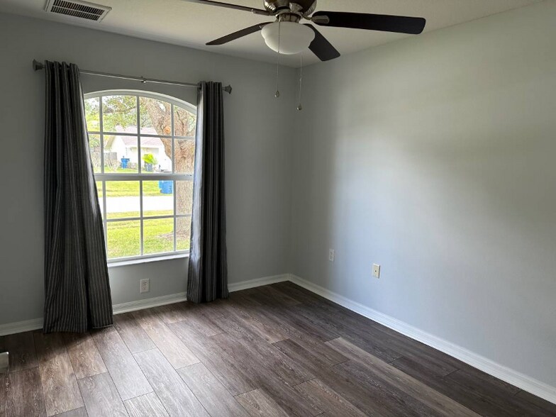 Building Photo - 1535 Heartwellville St NW