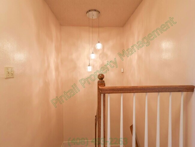 Building Photo - 1484 Carnot Dr