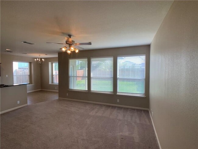 Building Photo - 2312 Nestlewood Dr