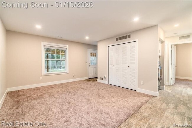 Building Photo - 310 Roe St