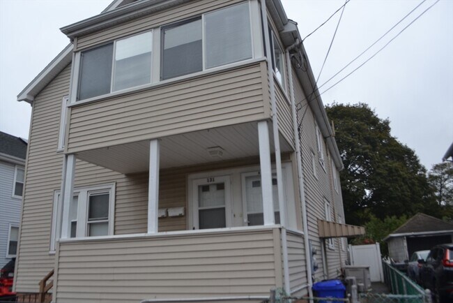 Building Photo - 131-131 Columbia St