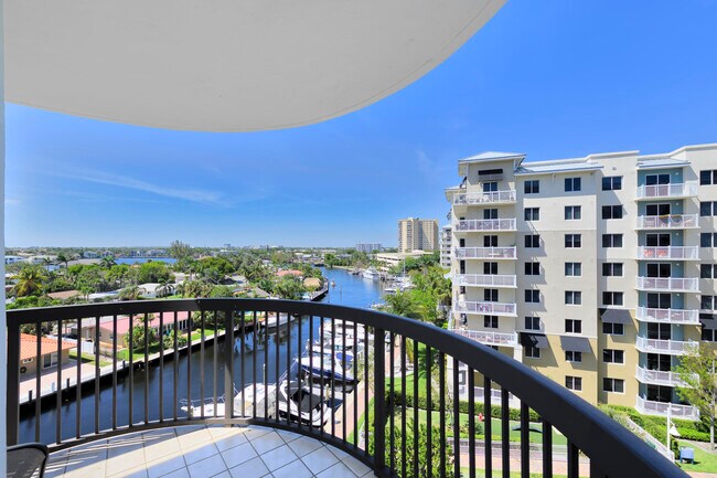 Building Photo - 1361 S Ocean Blvd