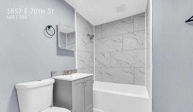 Building Photo - 1857 E 70th St