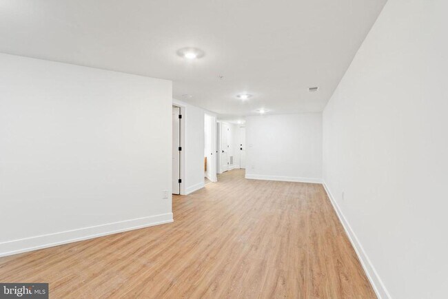 Building Photo - 1519 Ridge Ave