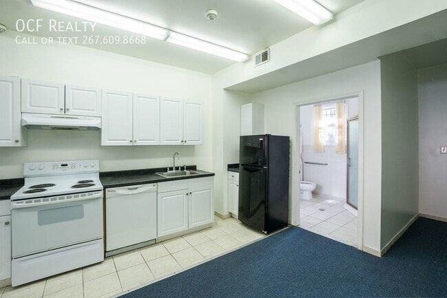 Building Photo - 1222 South St