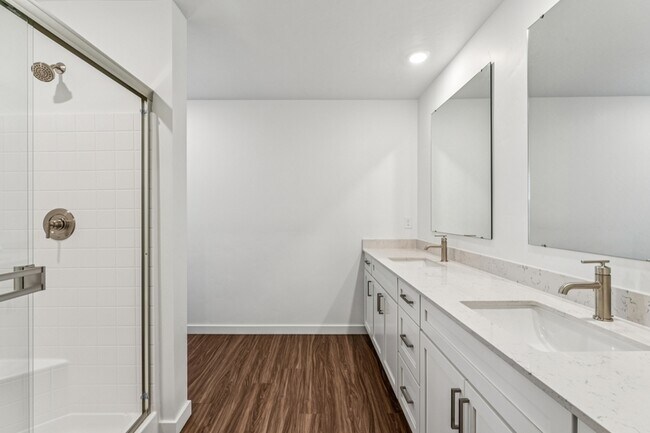 Building Photo - 8284 W Grey Alder Dr