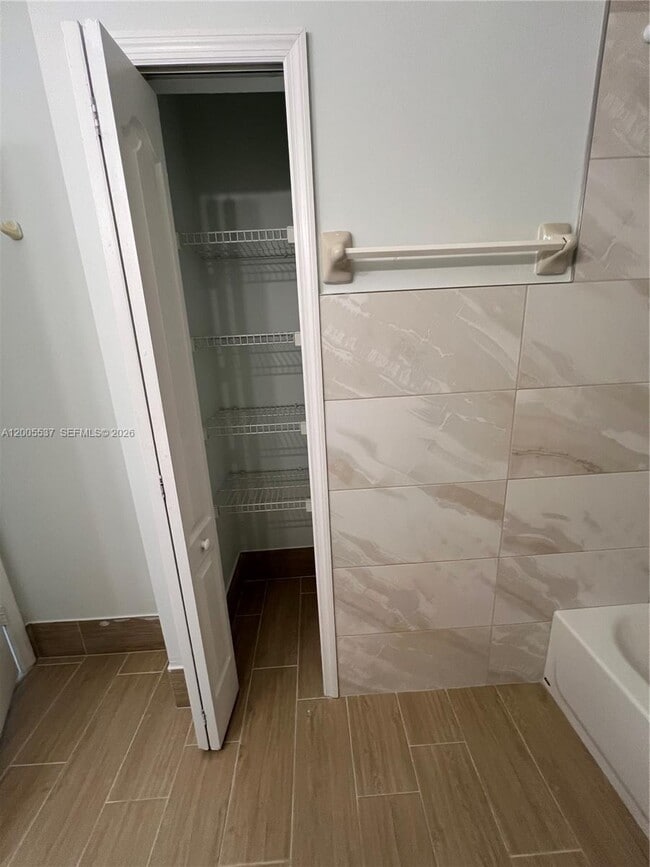 Building Photo - 4455 SW 160th Ave