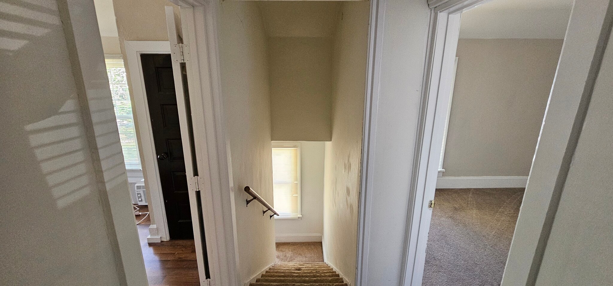 2nd Floor Hallway - 263 N Prairie St