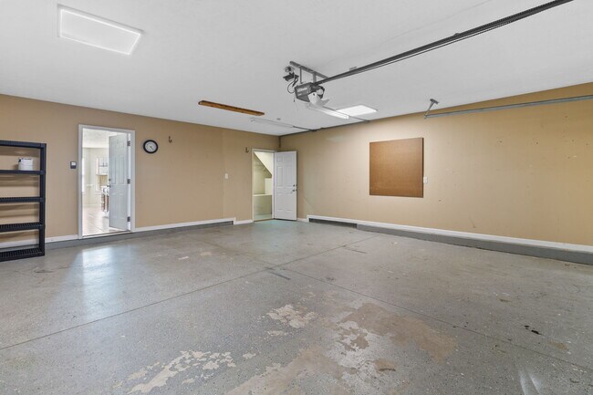 Building Photo - 149 Brightwood Dr