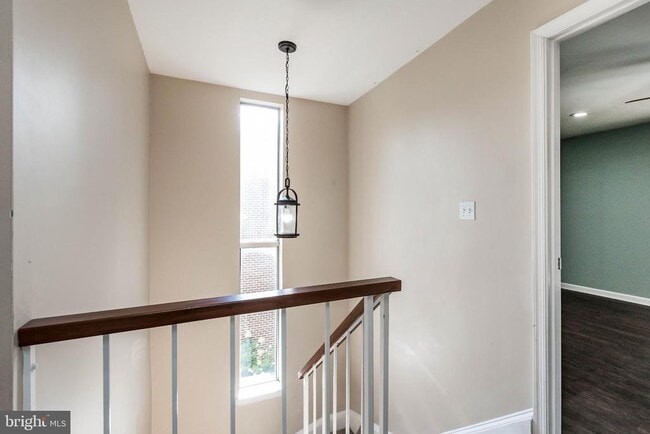 Building Photo - 5438 Ring Dove Ln