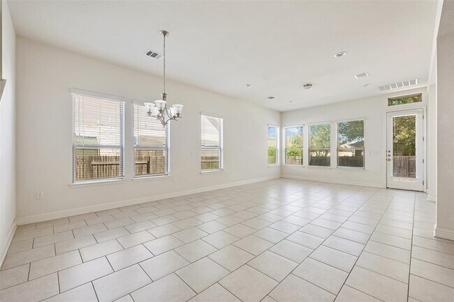 Building Photo - 4908 Globe Mallow Dr