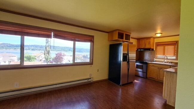 Building Photo - 1 Bedroom Rambler in Mannette