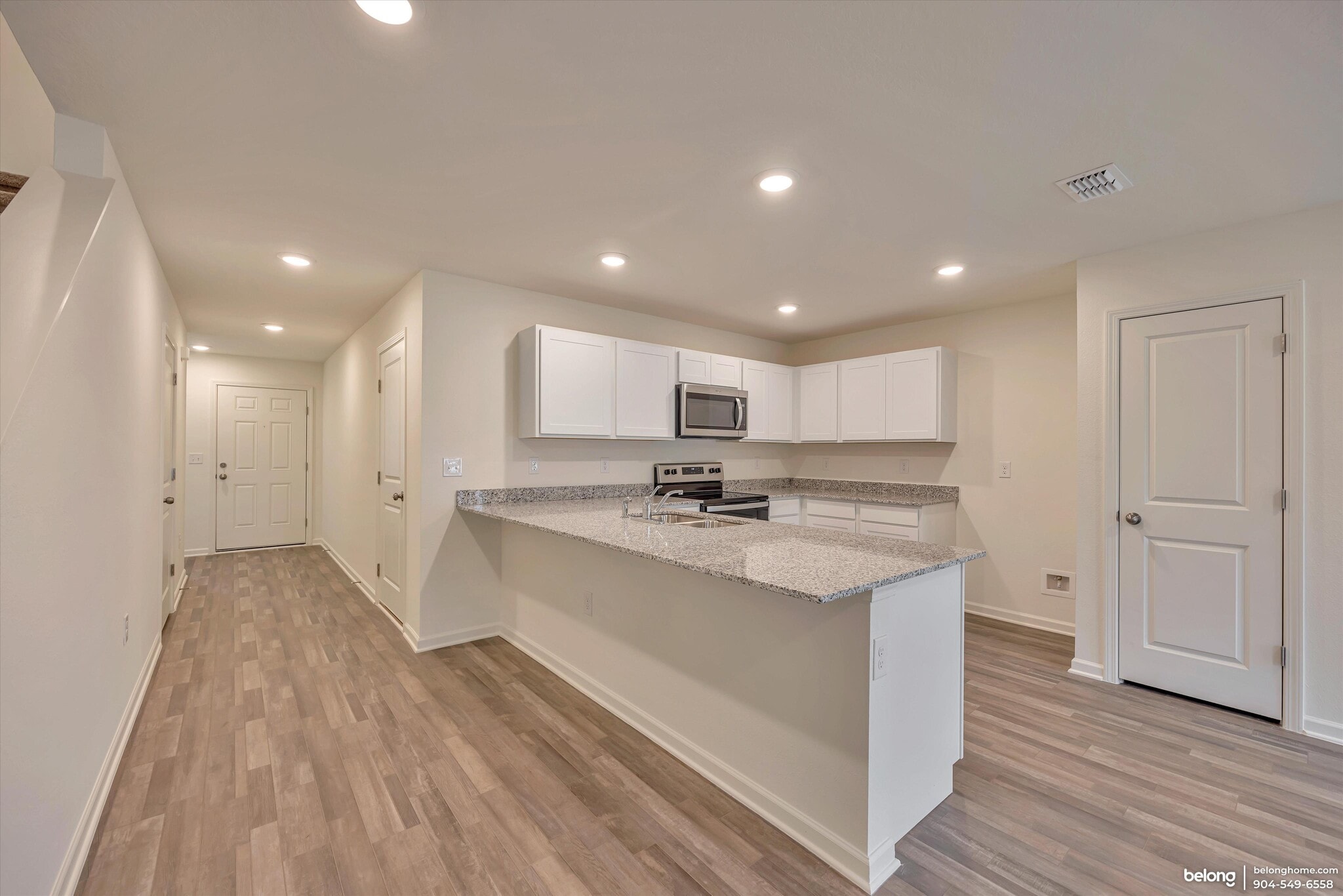 Building Photo - 45081 Red Brick Dr