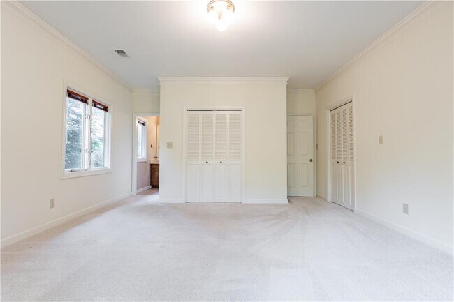 Building Photo - 3536 Mill Creek Rd NE