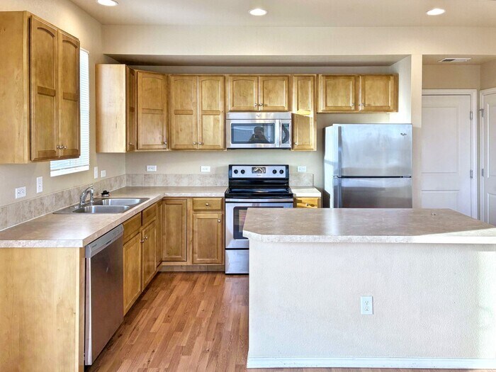 Building Photo - 403 Bannock St