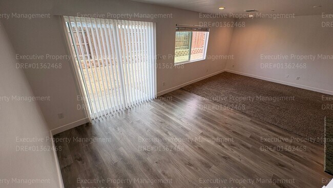 Building Photo - 5 bedroom, 2 bathroom, 3 car garage located near Taft Hwy/ Chevalier Rd