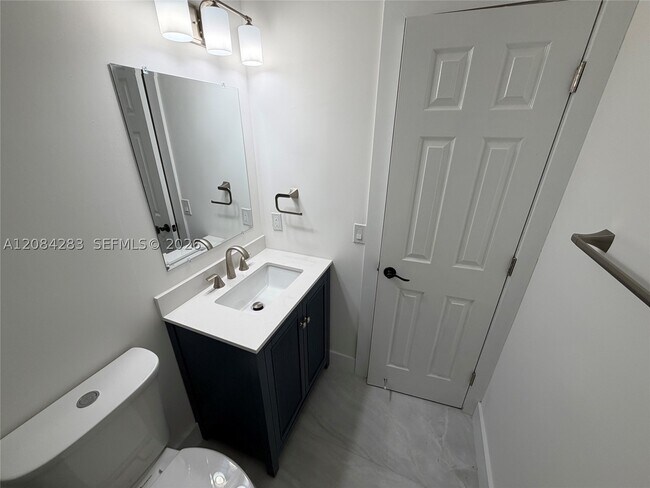 Building Photo - 11085 NW 38th Pl