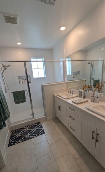 Building Photo - 12228 Fruitwood Ln