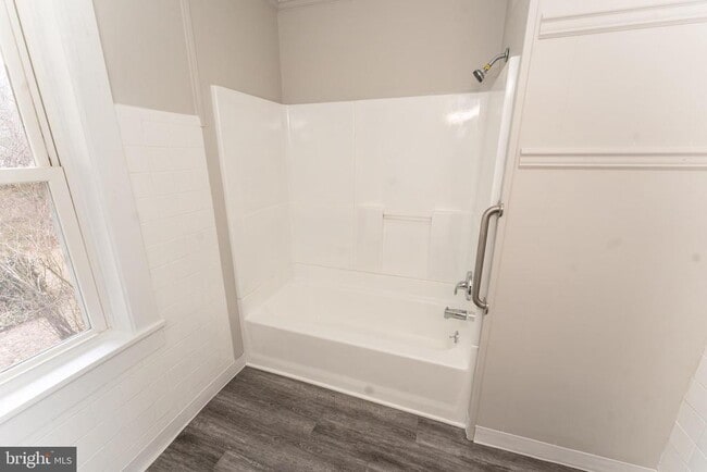 Building Photo - 8997 Concord Rd