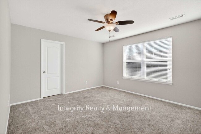 Building Photo - 2571 Ambience Ln