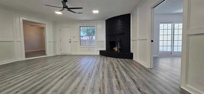 Building Photo - 47 W Dansby Dr