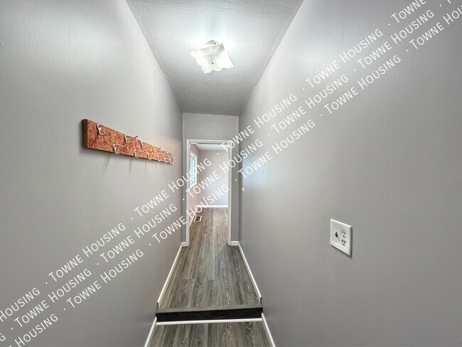 Building Photo - 311 Herkimer St