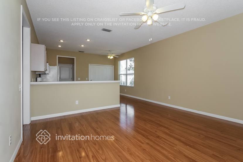 Building Photo - 362 Fareham Dr