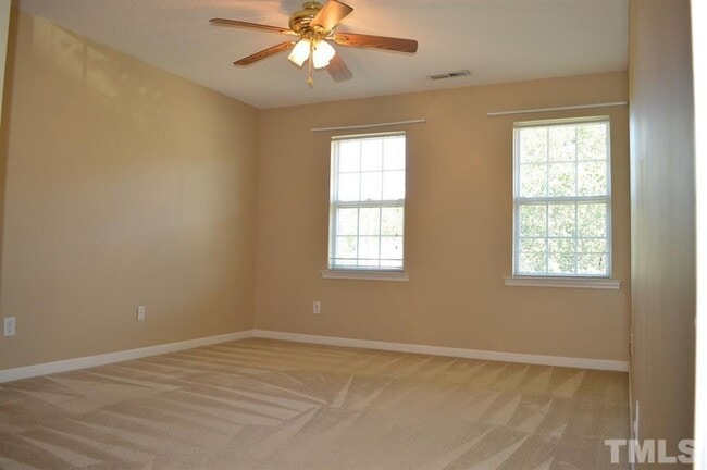 Building Photo - 2306 Nutting Ln