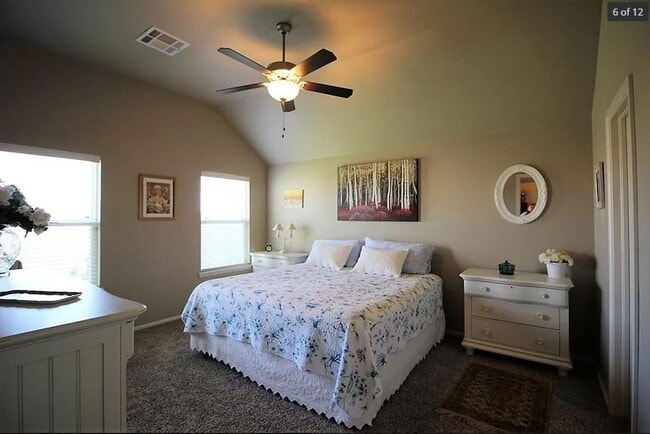 Building Photo - Incredible 4 Bed 2 Bath In Edmond