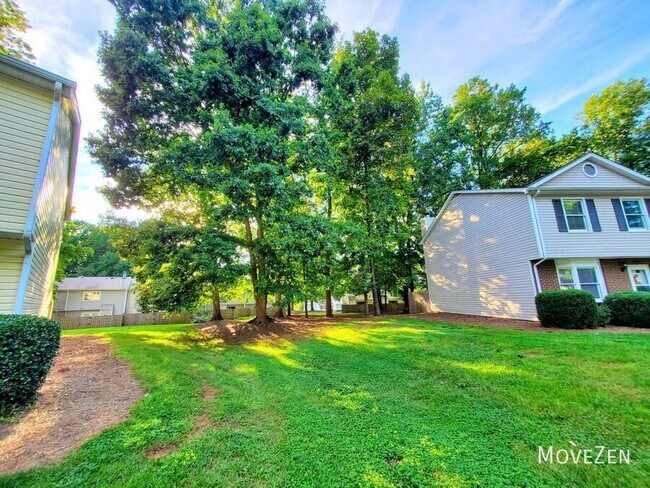 Building Photo - 4233 Baylor St