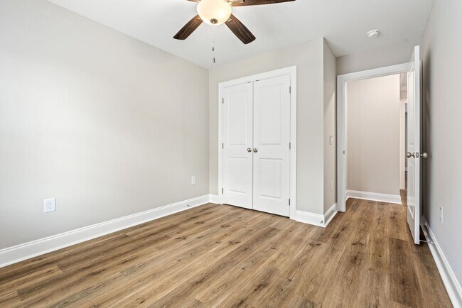 Building Photo - 908 Winslow Ct