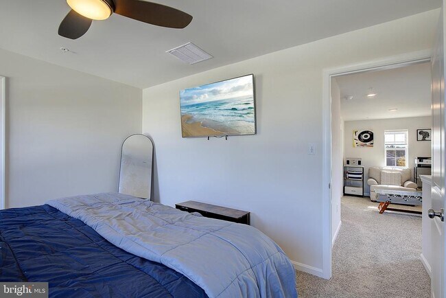 Building Photo - 134 Charming Frst Ave