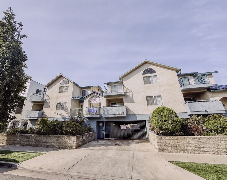 Primary Photo - Castle Croatia