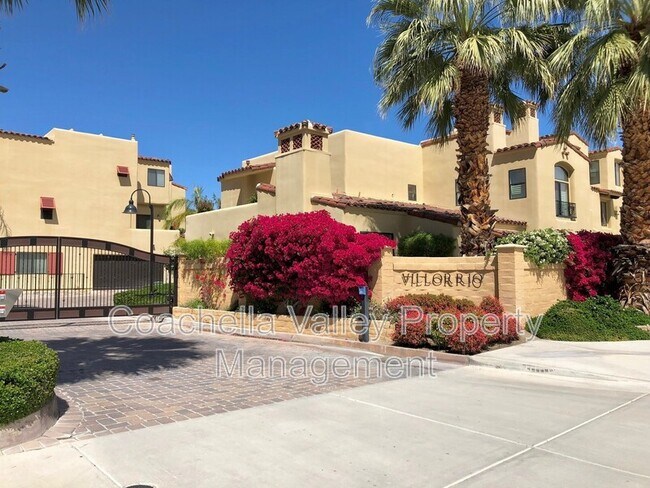 Building Photo - 233 Villorrio Dr E