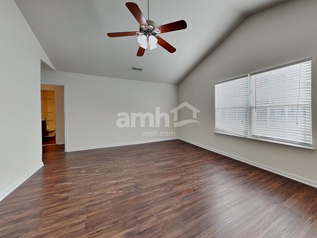 Building Photo - 4984 Mount Hope Dr