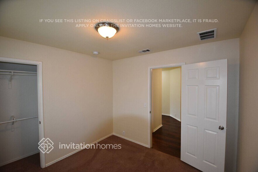 Building Photo - 1805 White Feather Ln