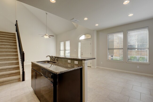 Building Photo - Beautiful home in the highly desirable nei...