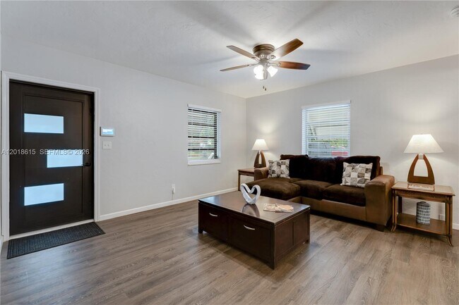 Building Photo - 6531 SW 57th Pl