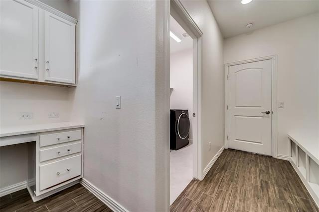 Building Photo - 1726 Cherub Cheer Row